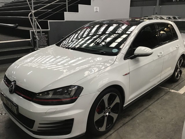 BUY VOLKSWAGEN GOLF 7 GTI 2.0 TSI DSG 2014, Burchmore Auction
