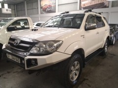 BUY TOYOTA FORTUNER 3.0D-4D 4X4 2009, Burchmore Auction